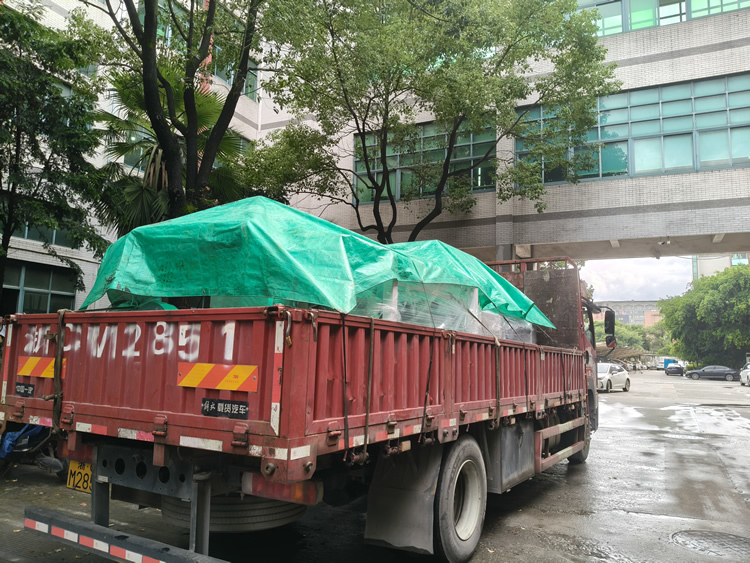 铝箔压纹xk星空体育·（中国）平台官方网站发货中
